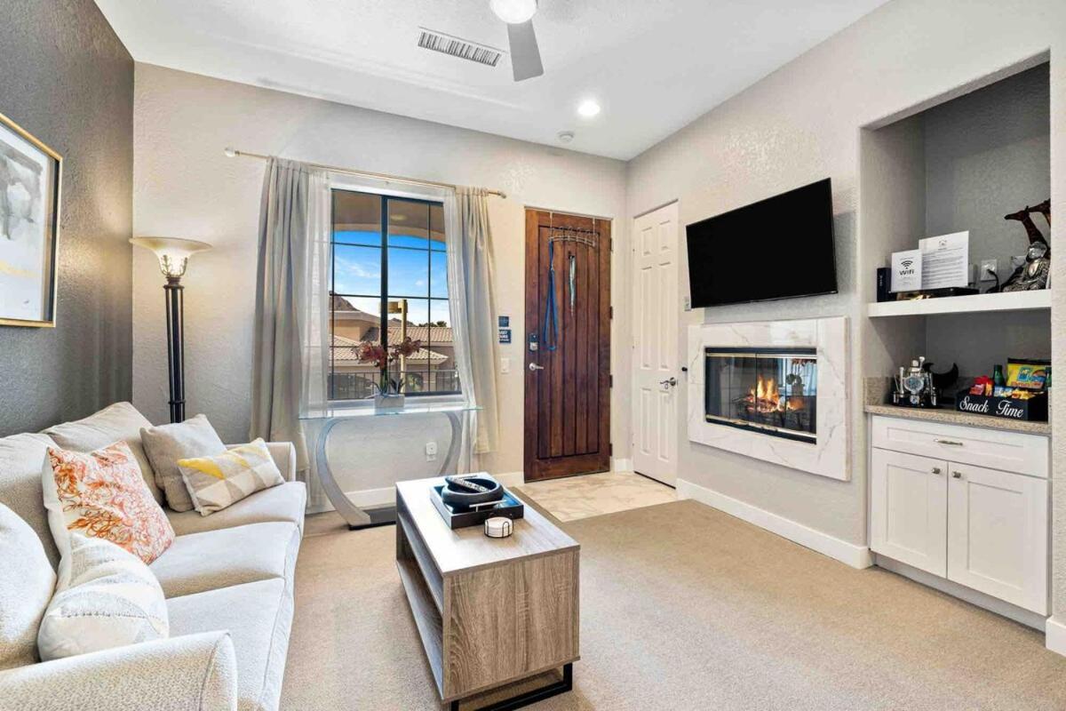 La Quinta Gem 1 Bedroom Pool Hot Tub Sleeps 4 Exterior photo